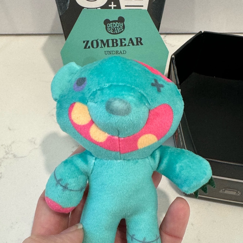 Zombear Deddy Bears open Blind Box (1)